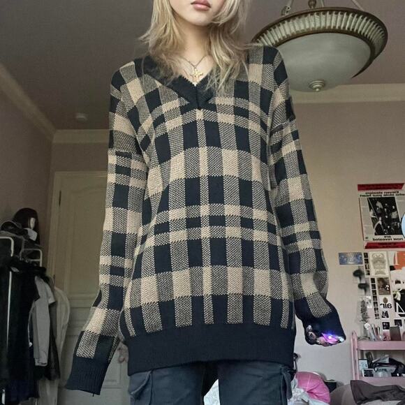 Tan and Black Plaid Sweater - Picture 8 of 11